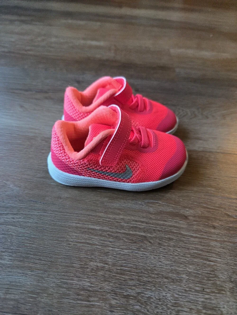 Nike Fuschia Revolution Revolution 3 TDV Kids Toddler Running Shoes size 5C